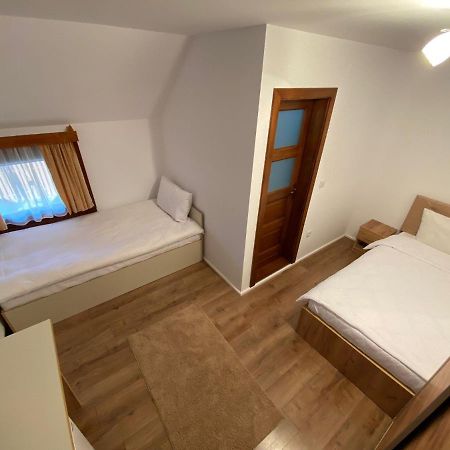 Casa Mocanu Sarmas Екстер'єр фото